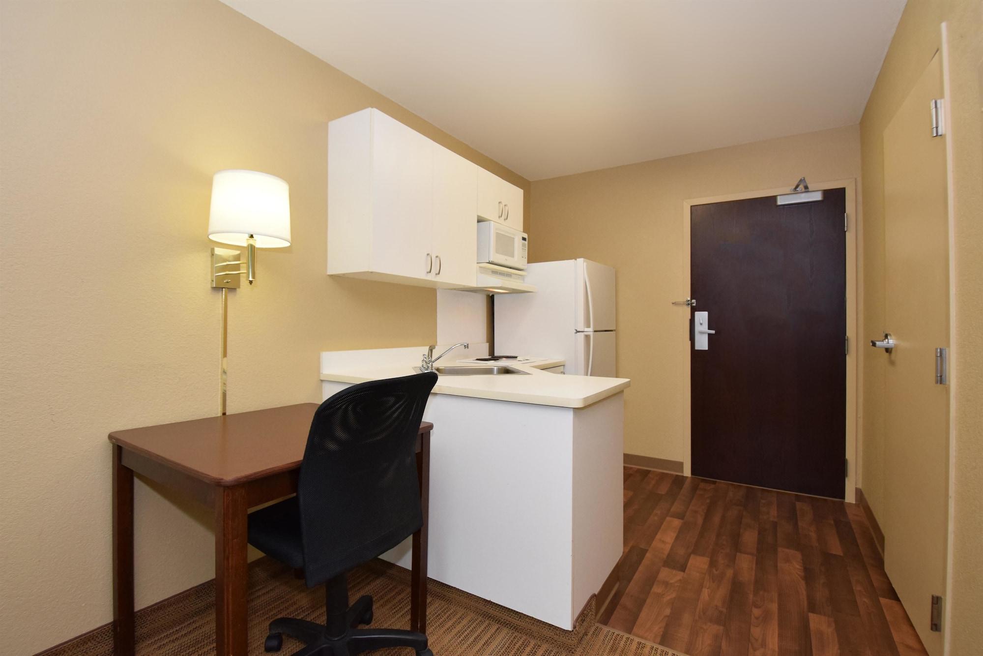 Hotel Extended America - Santa Barbara - Calle Real 2*