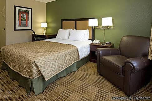 Hotel Extended America - Santa Barbara - Calle Real